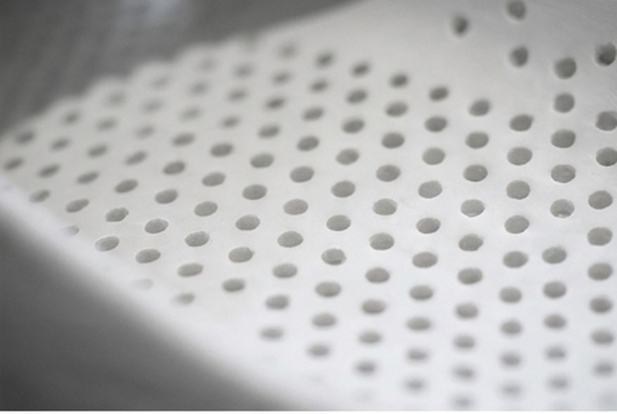 Close-up of the 3D-printed lattice footbed